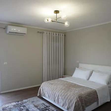 Center Apartamento *